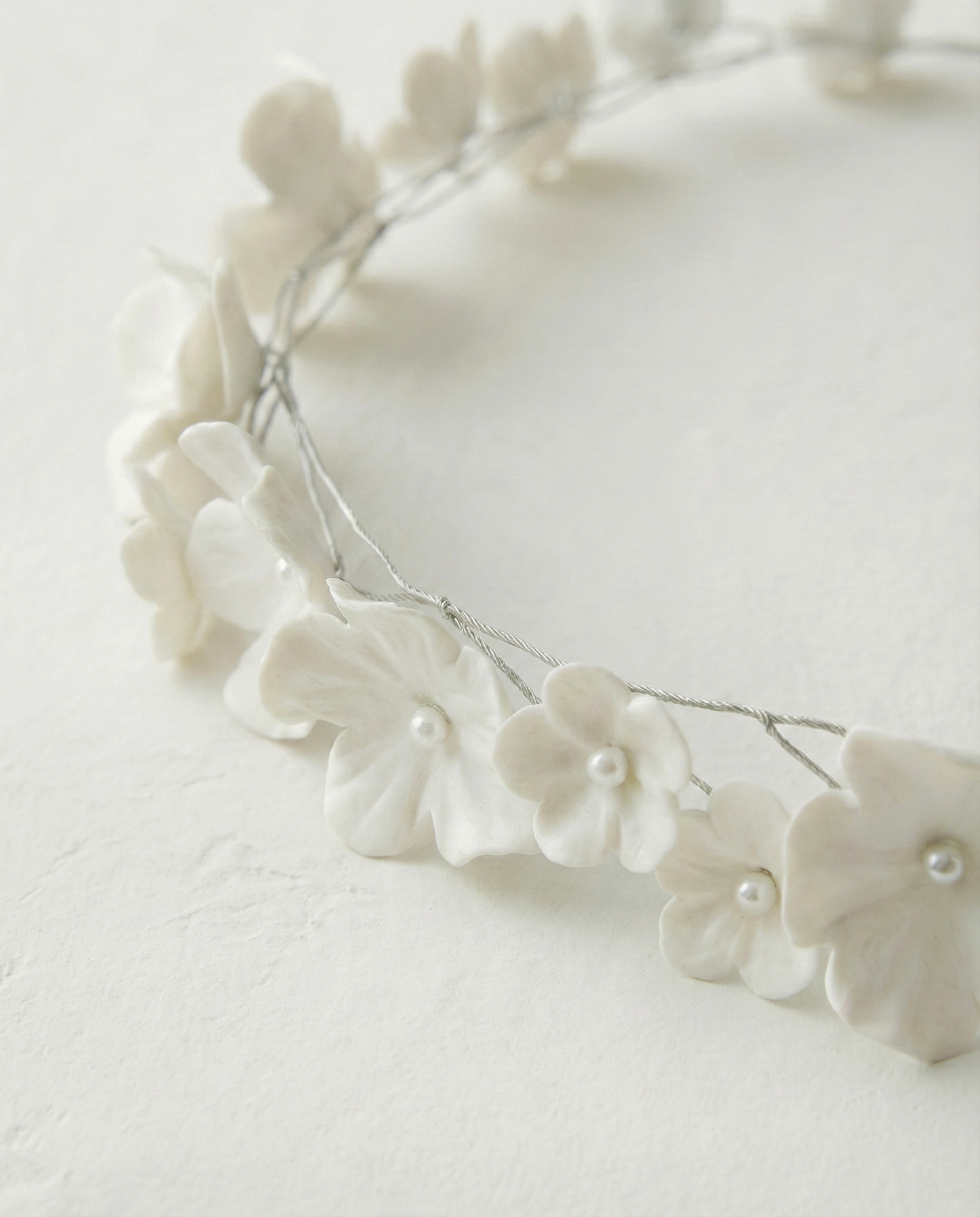 Bridal hair vine with white flowers